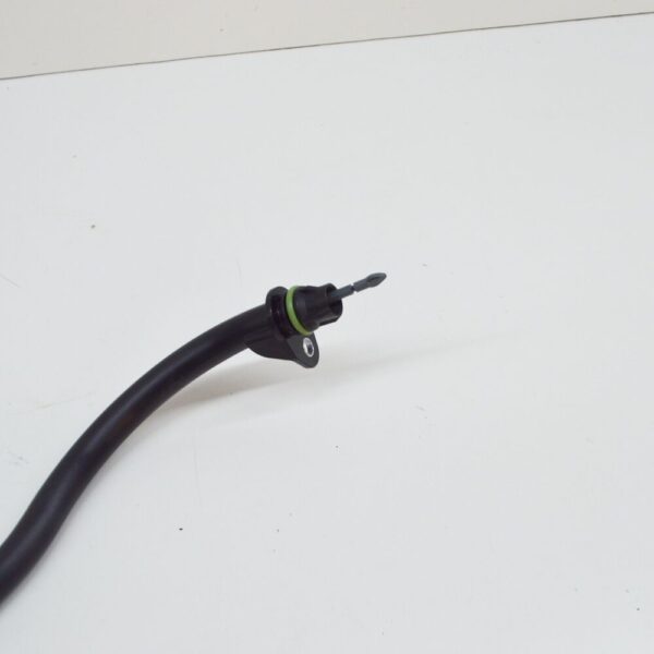 NEW MERCEDES-BENZ B W246 OIL DIP STICK PIPE A6510108718 ORIGINAL - Image 4