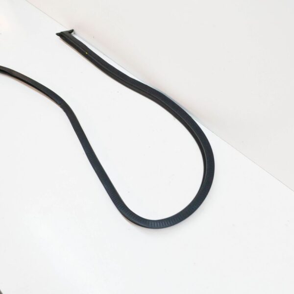 NEW MB SPRINTER W907 REAR LEFT BACK DOOR SEAL STRIP A9077820000 - Image 4