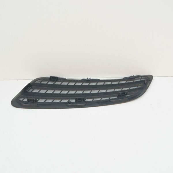NEW MB SPRINTER 910 HOOD RIGHT VENTILATION GRILLE RHD A91083603009051 - Image 4