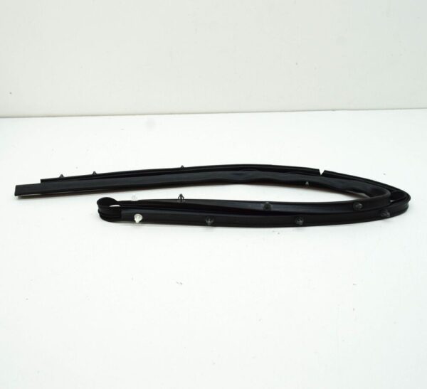 BDTS56770B Mazda 3 hatchback BP gasket for front bumper bonnet BDTS56770B NEW