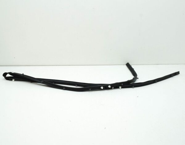 Mazda 3 hatchback BP gasket for front bumper bonnet BDTS56770B NEW - Image 4