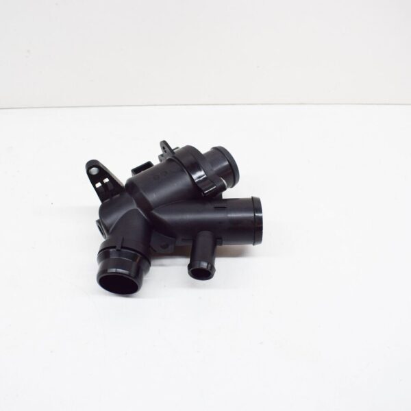 Jaguar F-Type Coupe Coolant Thermostat Housing C2Z19929 NEW GENUINE