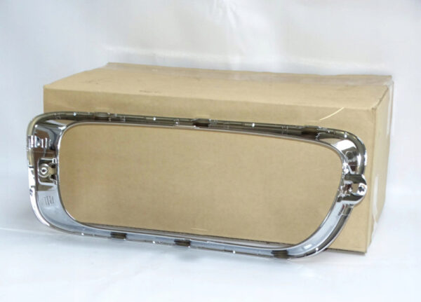 JAGUAR XF X250 Front Bumper Left Chrome Finish C2Z31643 NEW ORIGINAL - Image 3
