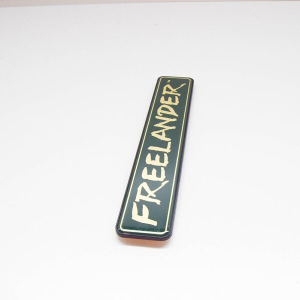 LAND ROVER FREELANDER L314 Rear Door Badge DAH500010PMA NEW GENUINE