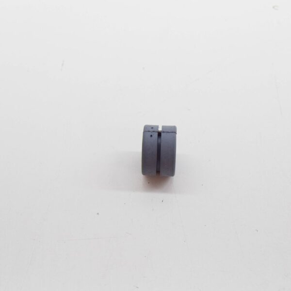 LR RANGE ROVER L322 Windshield Wiper Linkage Grommet DLR000020 NEW GENUINE