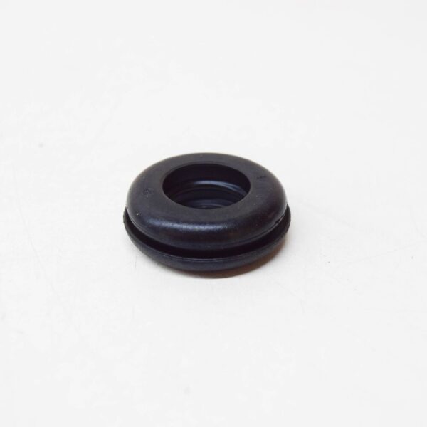 LAND ROVER RANGE ROVER L322 Wiper Engine Grommet DYA000010 NEW GENUINE - Image 3