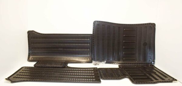 NEW OEM ORIGINAL EAH500057PMA NEW LAND ROVER DISCOVERY L319 FRONT FLOOR MAT SET LHD EAH500057PMA ORIGINAL