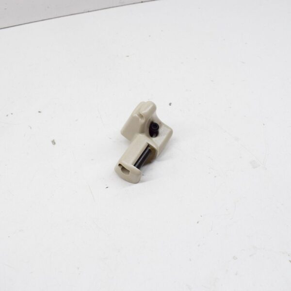 LR RANGE ROVER L322 retaining clip sun visor left EGP000050NUG new - Image 3
