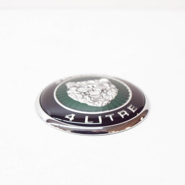 JAGUAR XK 8 Convertible X100 Bootlid Badge HJB5985BD NEW GENUINE - Image 3