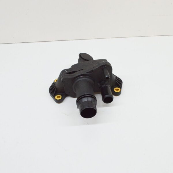 Jaguar F-PACE X761 Water Outlet Pipe JDE38234, Original Part - Image 3