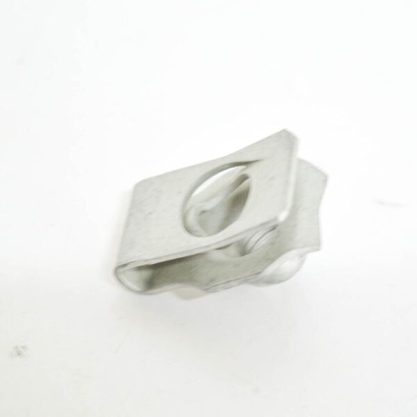 LAND ROVER DISCOVERY L462 Pickguard U-Nut KYH500100 NEW GENUINE - Image 5