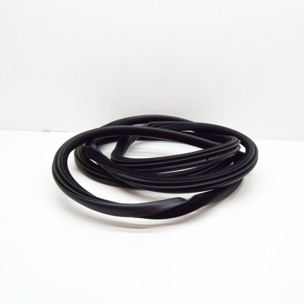 LAND ROVER RANGE ROVER L322 Front Door Seal LR014294 NEW GENUINE