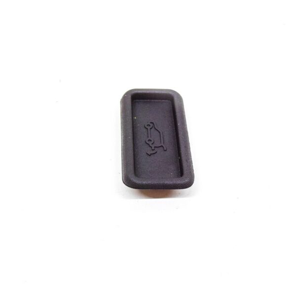 LAND ROVER RANGE ROVER EVOQUE L538 Rear Tailgate Latch Cover LR031833 NEW