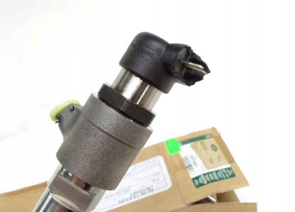 LAND ROVER DEFENDER L316 Fuel Injector LR032067 NEW GENUINE - Image 3