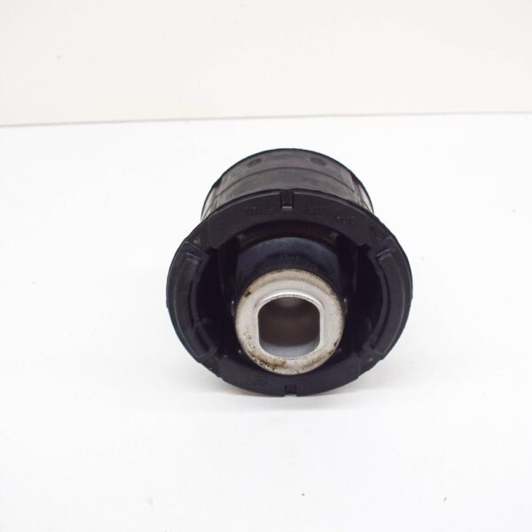 LR RANGE ROVER IV L405 rear cross beam rear insulator LR037514 NEW - Image 3