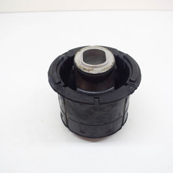LR RANGE ROVER IV L405 rear cross beam rear insulator LR037514 NEW