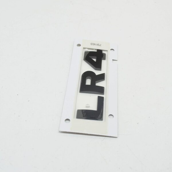 Land Rover Discovery LR4 L319 Tailgate Emblem LR043123, Original Part - Image 3