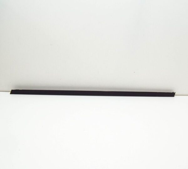 LR043789