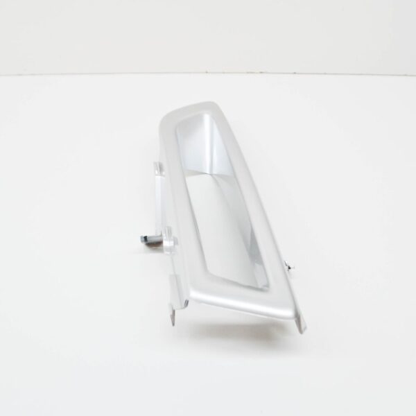 LAND ROVER DISCOVERY SPORT L550 Front Left Fog Lamp Bezel LR066137 NEW GENUINE - Image 3