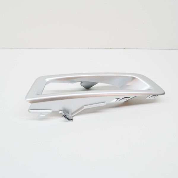 LAND ROVER DISCOVERY SPORT L550 Front Left Fog Lamp Bezel LR066137 NEW GENUINE