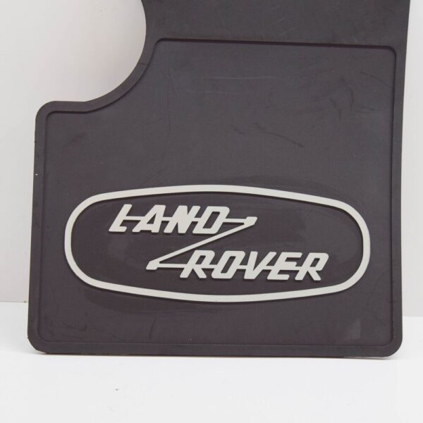 LAND ROVER DEFENDER L316 Rear Left Mudguard LR069272 NEW GENUINE - Image 3