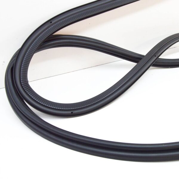 LAND ROVER DISCOVERY SPORT L550 Rear Tailgate Hatch Seal LR178744 NEW GENUINE - Image 5
