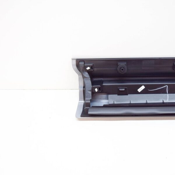 LR RANGE ROVER SPORT Front Left Door Lower Molding LR103625 2019 NEW GENUINE - Image 5