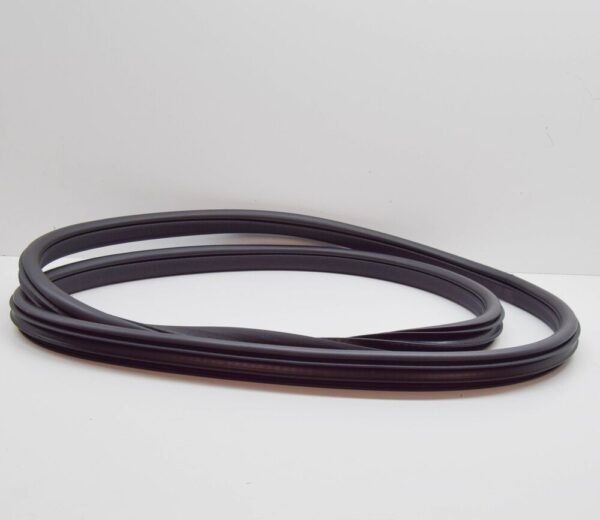 LAND ROVER DISCOVERY V L462 Front Door Seal LR113843 NEW GENUINE - Image 3