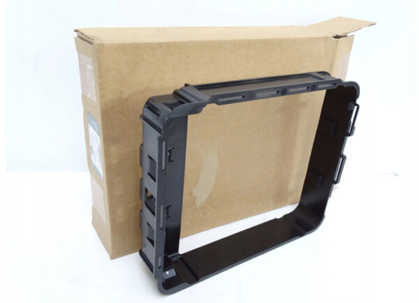 LR RANGE ROVER EVOQUE L551 Cooler Left Air Repellent LR114120 NEW Original - Image 3