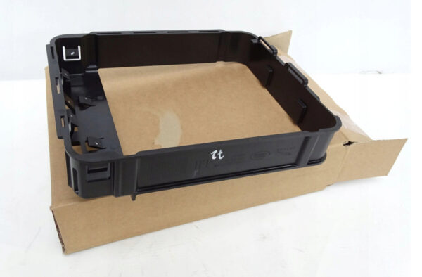 LR RANGE ROVER EVOQUE L551 Cooler Left Air Repellent LR114120 NEW Original