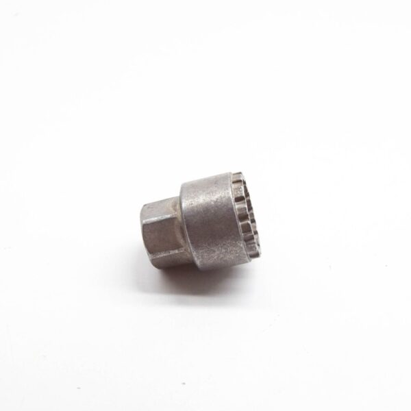 LAND ROVER RANGE ROVER VELAR L560 Wheel Nut Key Adaptor LR116665 NEW GENUINE - Image 5