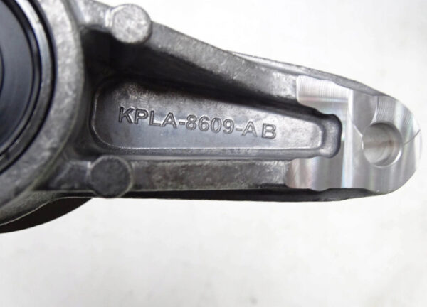 Land Rover Range Rover IV L405 Fan Belt Mount LR121782, Original Part - Image 3