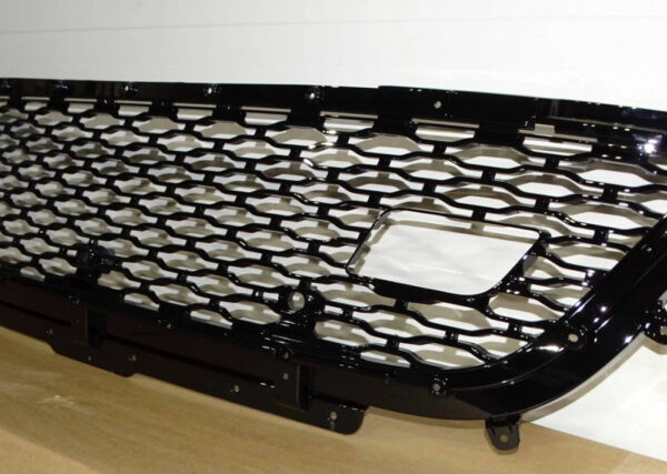 RR Range Rover Velar L560 Front Bumper Bottom Radiator Grille LR126779 Part