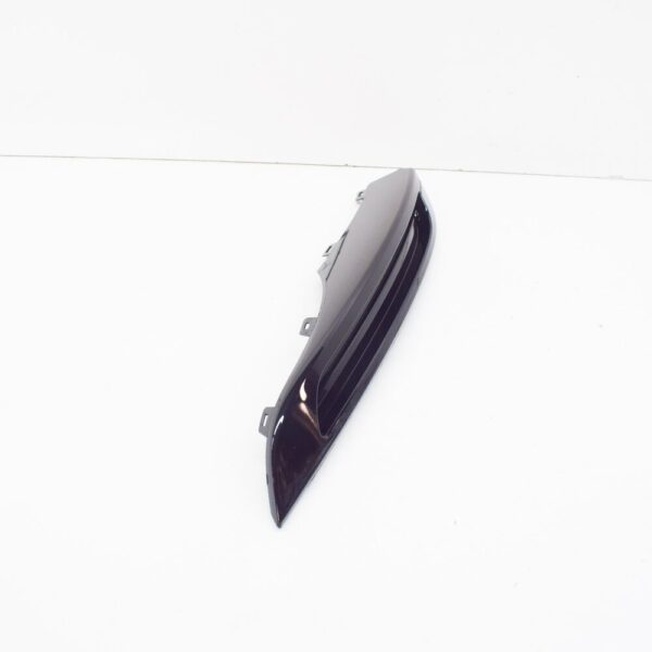 LR RANGE ROVER VELAR L560 Front Bumper Right Fog Lamp Cover LR136386 NEW GENUINE - Image 3