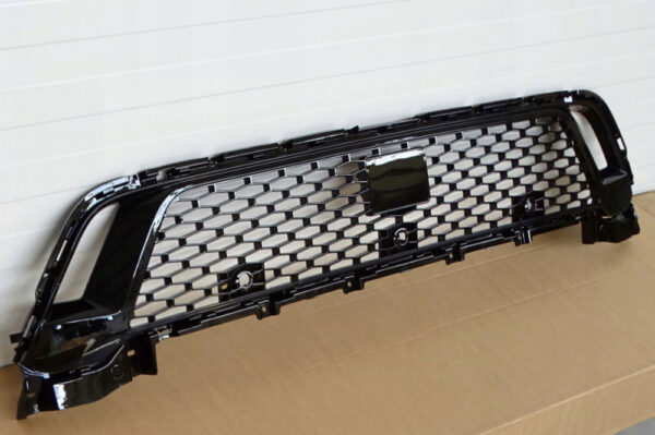 RR Discovery Sport L550 Front Bumper Bottom Radiator Grille LR140172 Part