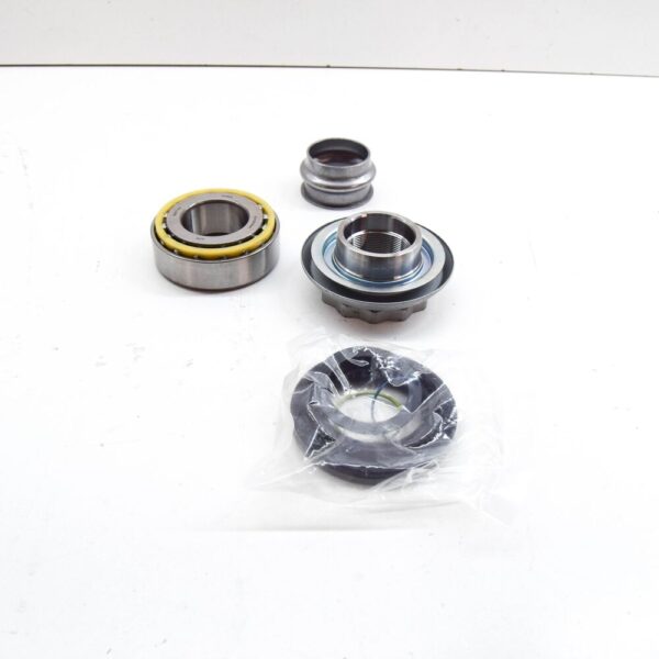 LR RANGE ROVER SPORT II L494 Rear Pinion Repair Kit LR158115 NEW GENUINE - Image 5