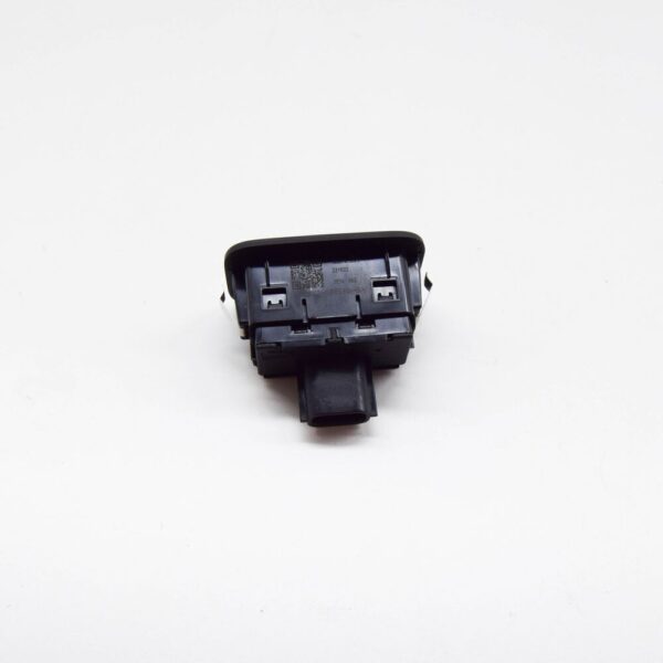 Land Rover Discovery V L462 Tailgate Opening Switch LR167540