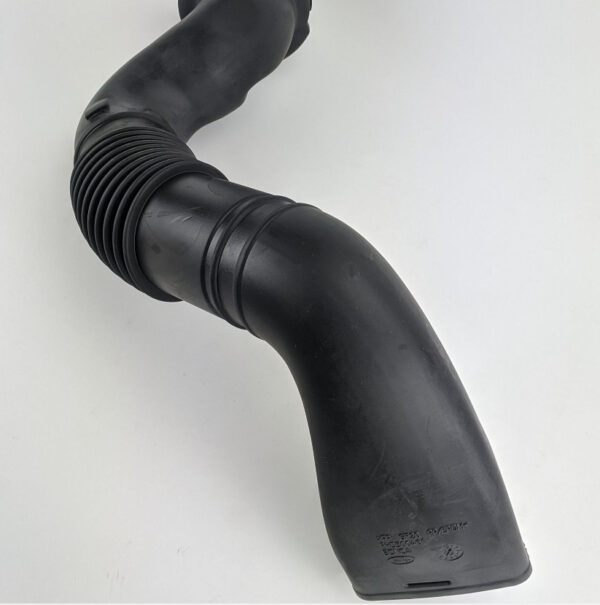 LR RANGE ROVER III L322 Motor Air Inlet Duct Pipe PHD500461 NEW Original
