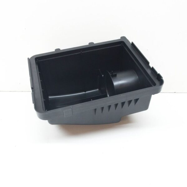 PY8W133AX PY8W-13-3AX Mazda CX-5 KF Air Filter Box Top PY8W-13-3AX NEW GENUINE
