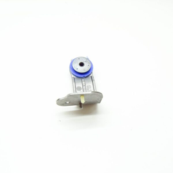 SU001A3945