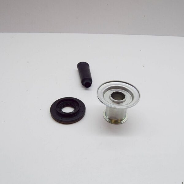 Jaguar XE X760 Front Differential Pinion End Seal T2H12370 NEW GENUINE - Image 3