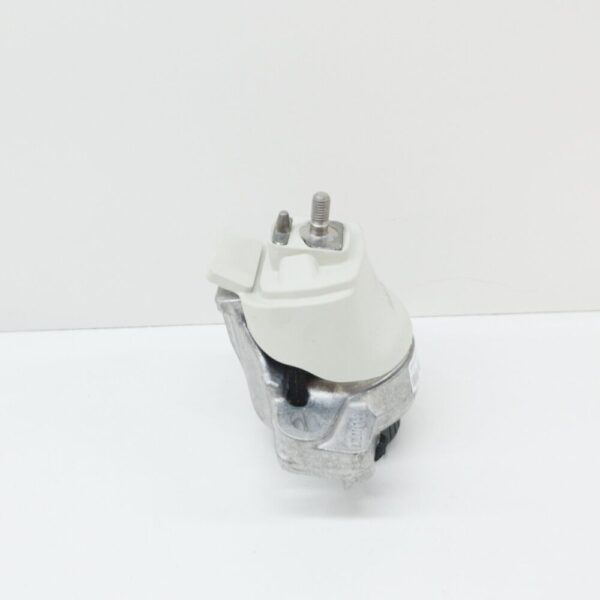 JAGUAR XF X260 Engine Mount T2H21216 NEW GENUINE - Image 3