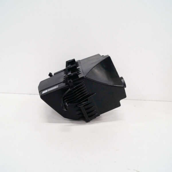 NEW JAGUAR XE AIR FILTER BOX T2H34300 ORIGINAL - Image 3