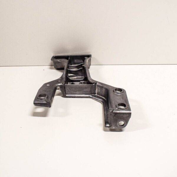 Jaguar F-Pace X761 Cooler Mount Bottom Left T4A41267 NEW ORIGINAL - Image 3