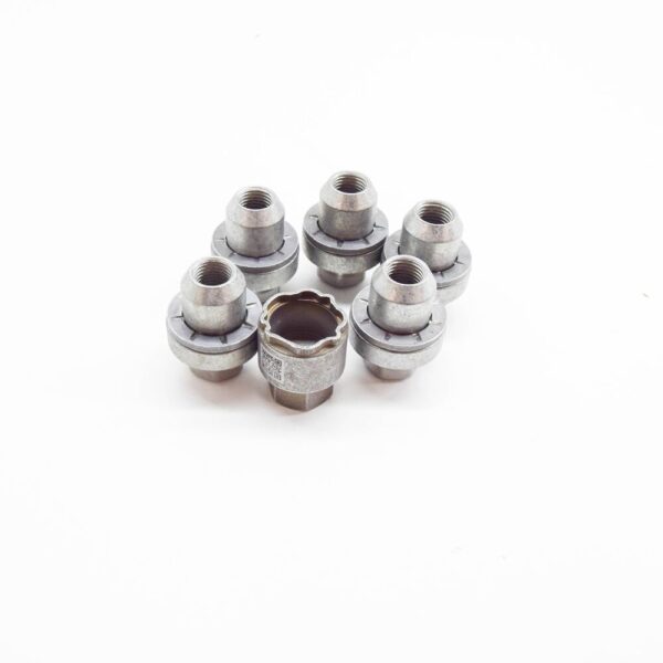 LAND ROVER DEFENDER L663 Wheel Locking Kit VPLEW0163 NEW GENUINE