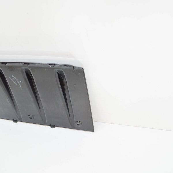 LR Range Rover IV L405 Rear Tow Hook Opening Cover VPLGB0296part - Image 6