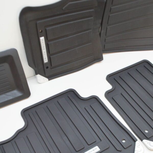 LAND ROVER RANGE ROVER IV L405 Floor Mat Set RHD VPLGS0443PVJ NEW GENUINE - Image 3