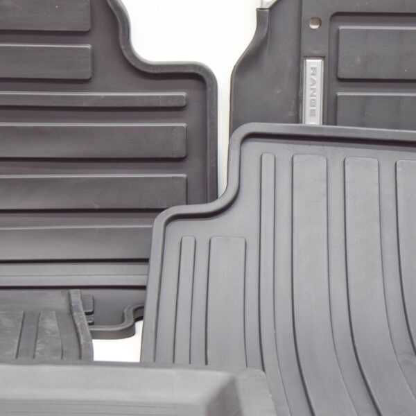 LAND ROVER RANGE ROVER IV L405 Floor Mat Set RHD VPLGS0445PVJ NEW GENUINE - Image 6