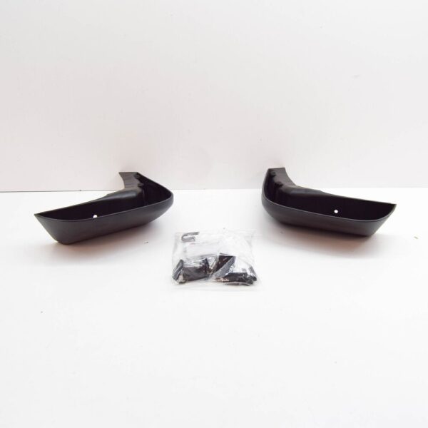 LAND ROVER DISCOVERY L462 Front Mudflaps Set VPLRP0531 NEW GENUINE - Image 6