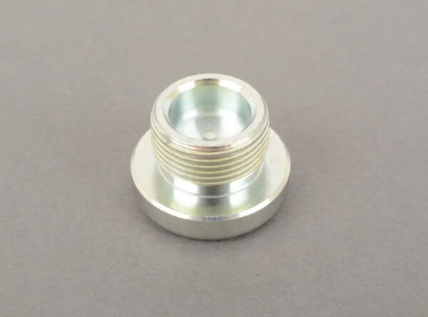 WHT000323A